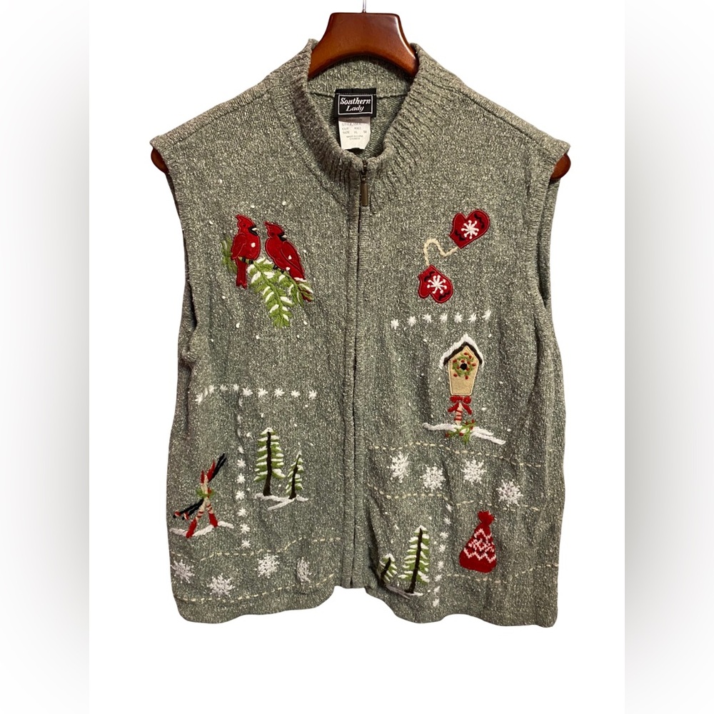 Southern Lady Sweater Vest Embroidered Cardinal Winter Scene Women’s XL